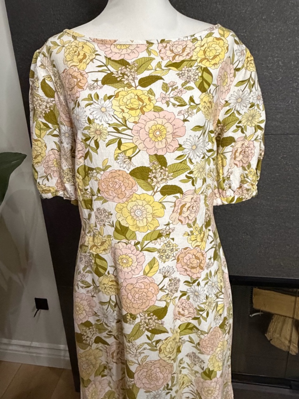 Who What Wear Pale Yellow Linen Blend Open Back Midi Dress Size Medium - Picture 9 of 14